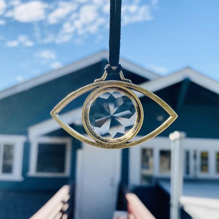 Giveaway! - 50mm - Rainbow & Clear