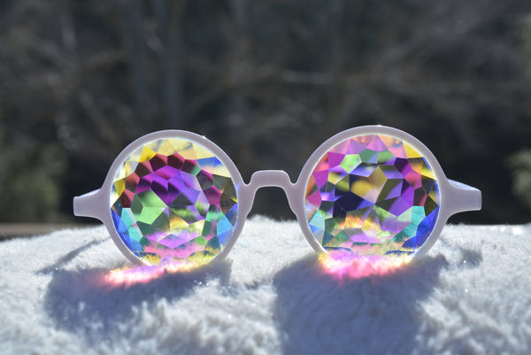 WHITE MAGIC KALEIDOSCOPE GLASSES - FUTURE EYES